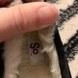 So fur lined Moccasins